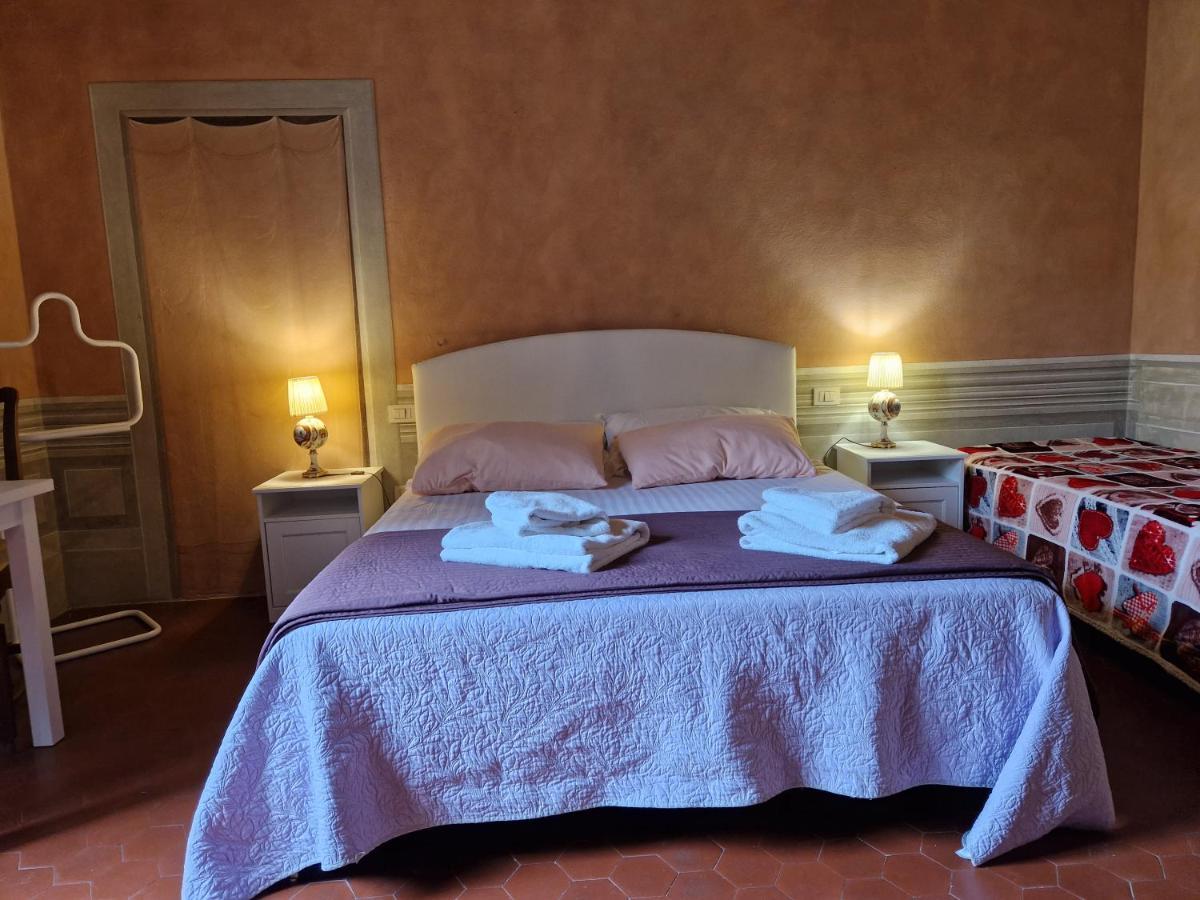 B&B I Rinascimenti Firenze Bagian luar foto
