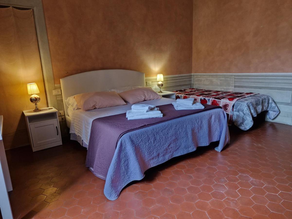 B&B I Rinascimenti Firenze Bagian luar foto