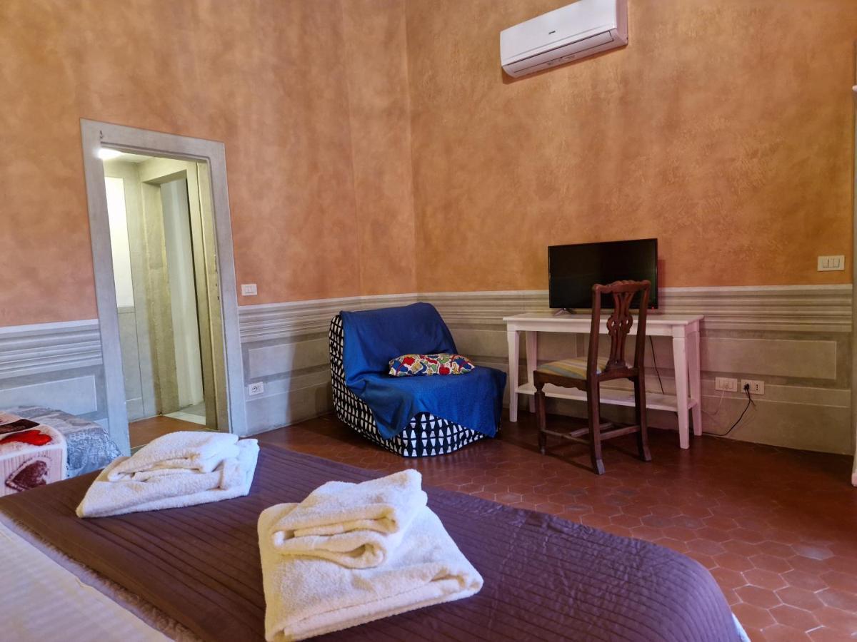 B&B I Rinascimenti Firenze Bagian luar foto