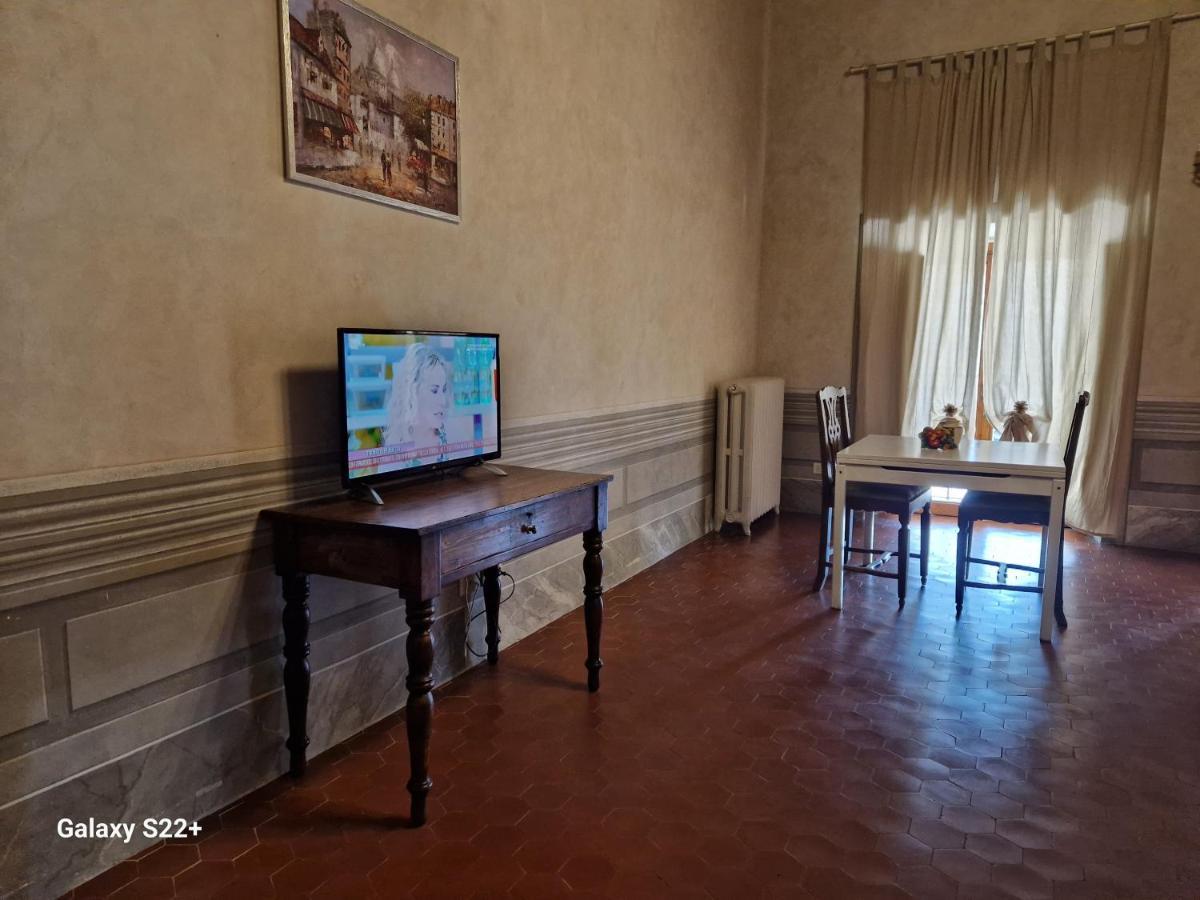 B&B I Rinascimenti Firenze Bagian luar foto